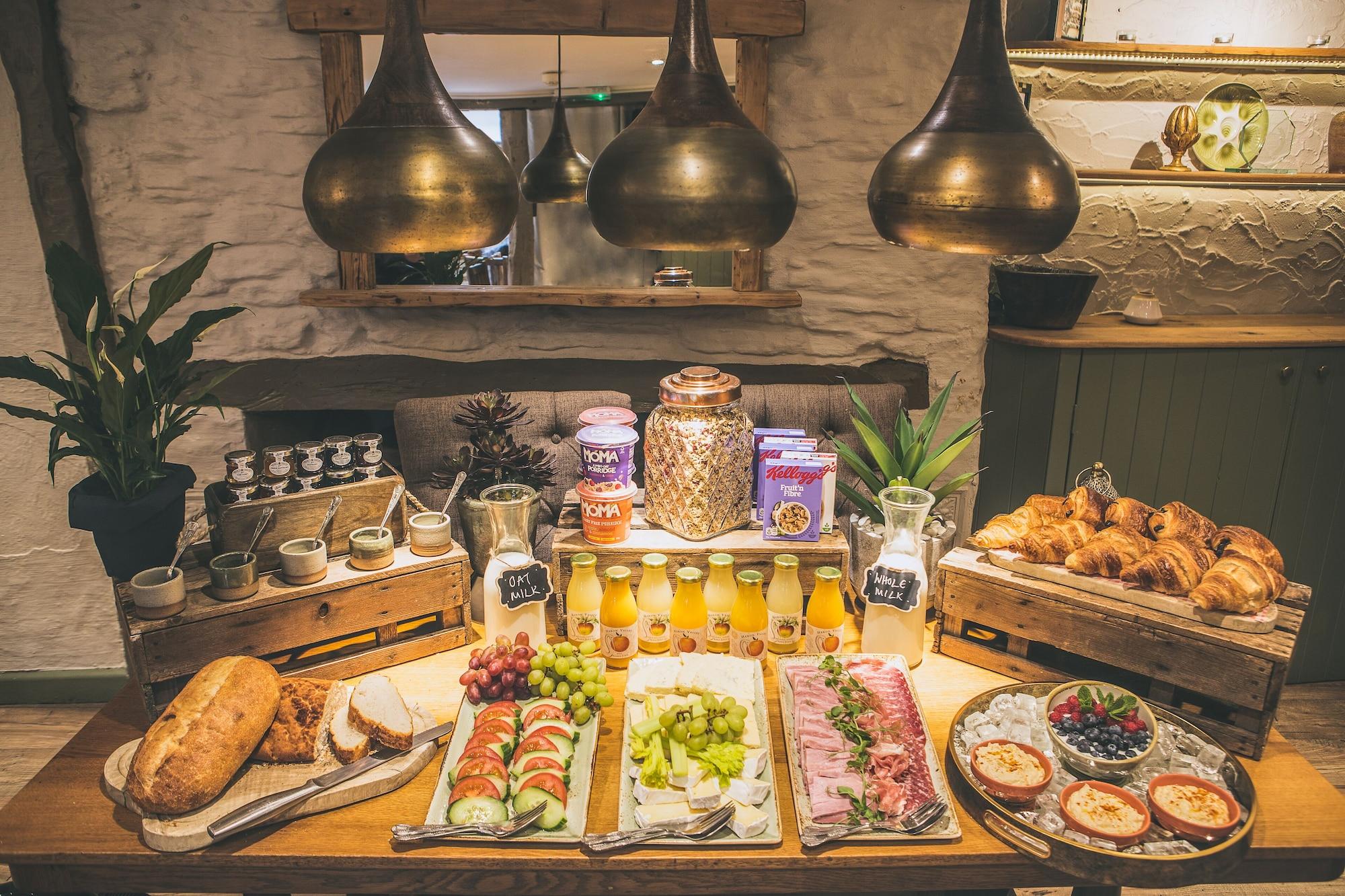 Bayards Cove Inn Dartmouth Ngoại thất bức ảnh