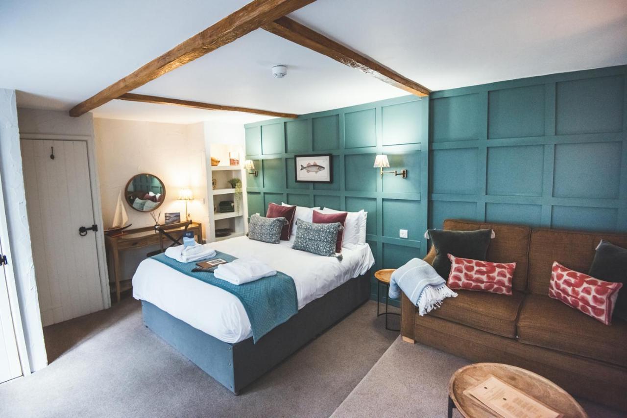 Bayards Cove Inn Dartmouth Ngoại thất bức ảnh