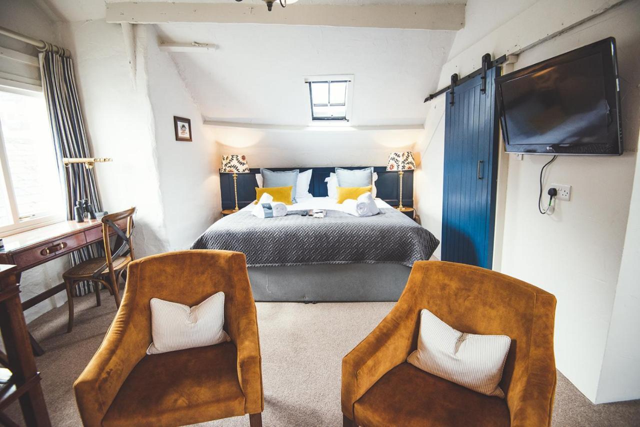 Bayards Cove Inn Dartmouth Ngoại thất bức ảnh