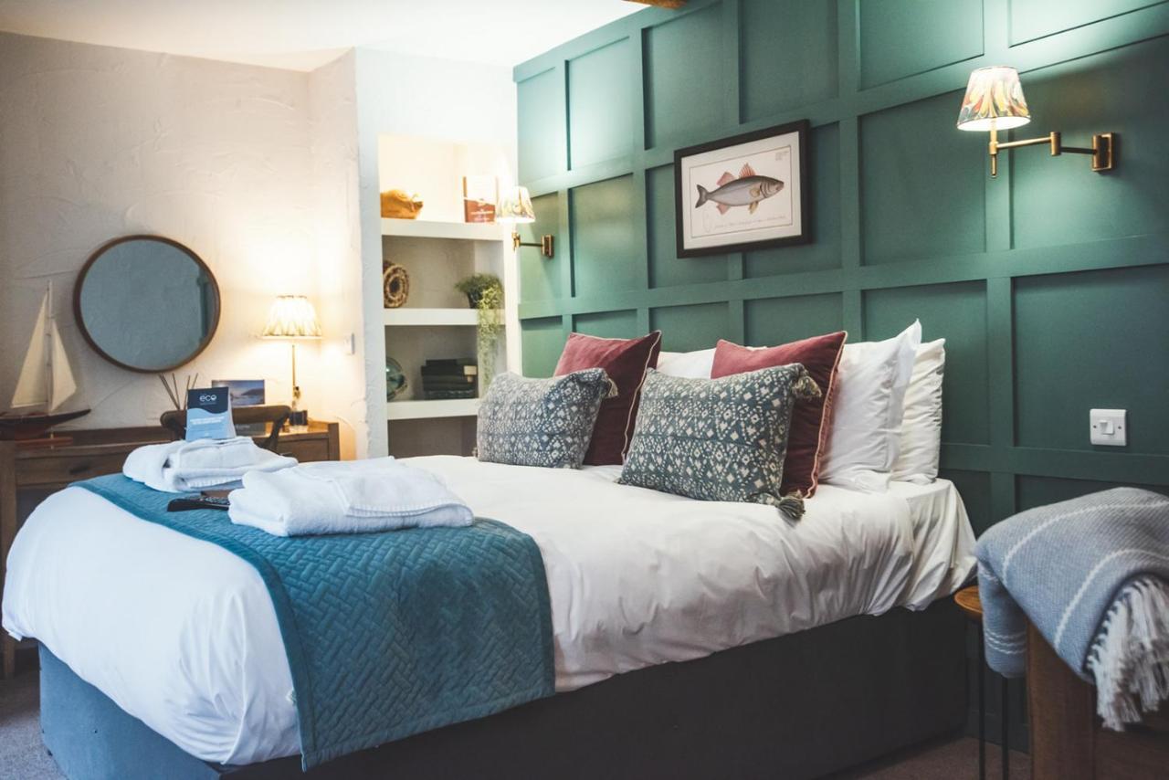 Bayards Cove Inn Dartmouth Ngoại thất bức ảnh