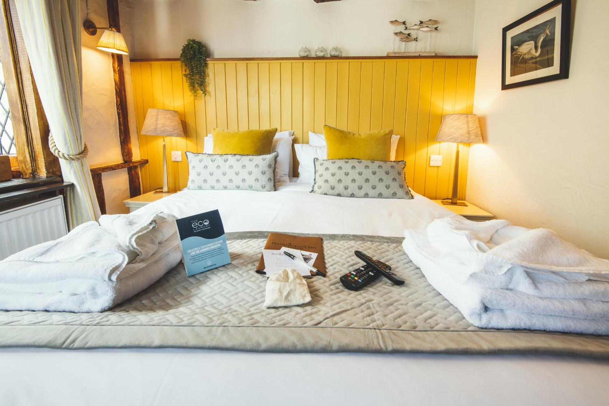 Bayards Cove Inn Dartmouth Ngoại thất bức ảnh