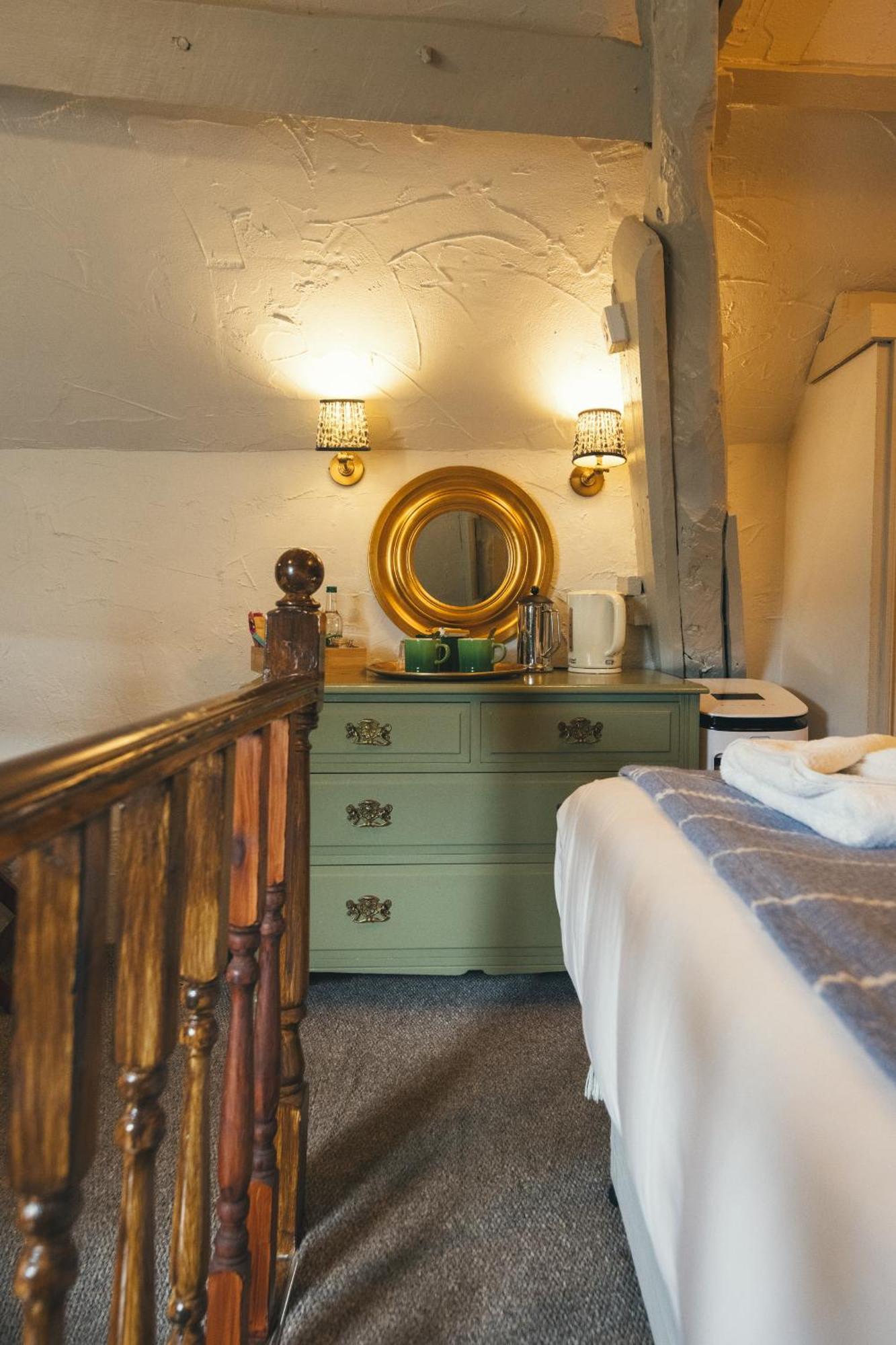 Bayards Cove Inn Dartmouth Ngoại thất bức ảnh
